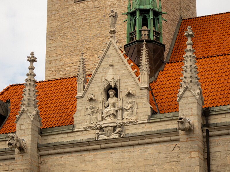 Visby Cathedral  2022-07-25 1-9